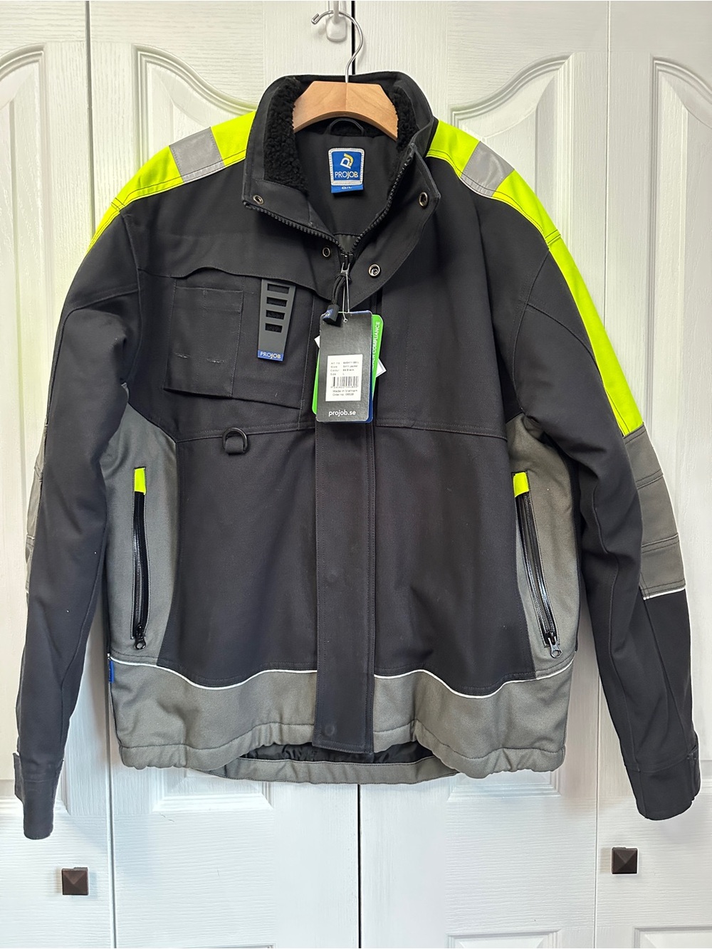 Men’s High-Visibility Winter Work Jacket - Black with Hi-Vis Yellow Sz L